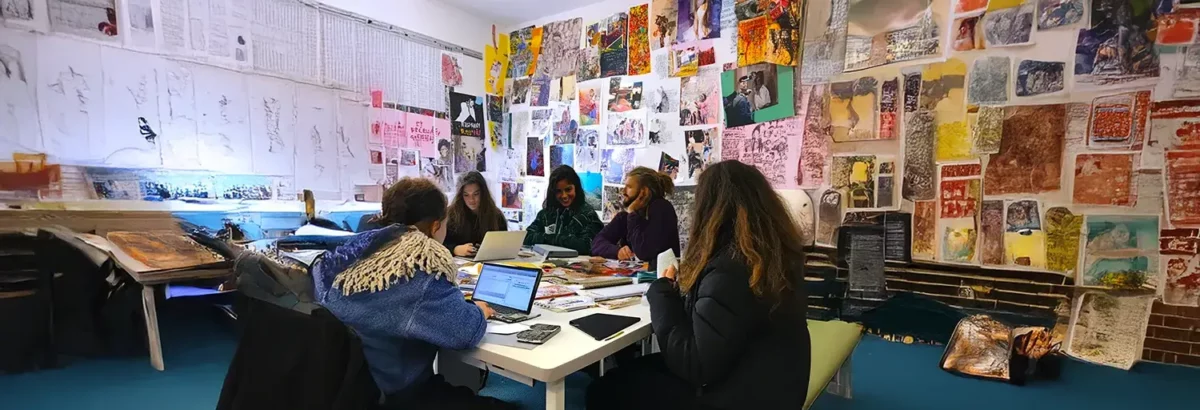 Studenti ILSS scuola di lingua inglese Bari in aula